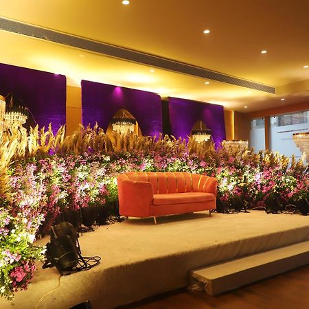 Alba Inn, Vijay Nagar إندور المظهر الخارجي الصورة